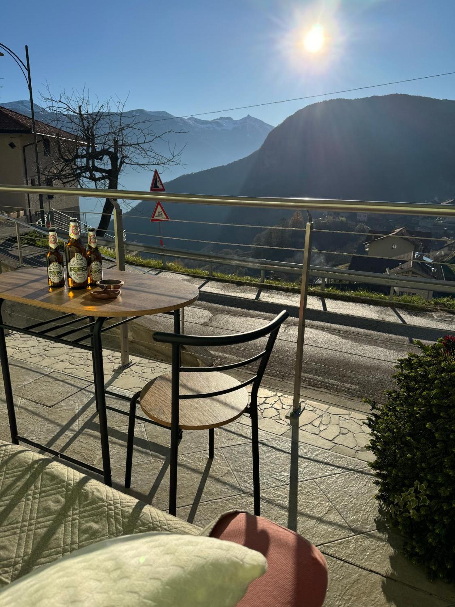 Villa Zoe - Suite Con Sauna Margone  Exterior photo